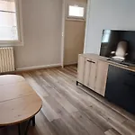 Holiday home 60m2 A 2mn Port Funiculaire Casino Commerces *